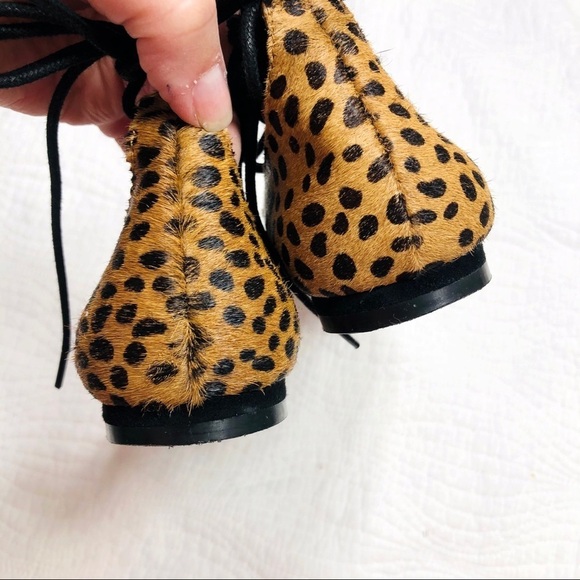 🔥 Sole Society Georgina cheetah dot calf hair flats - Picture 9 of 12